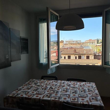 Freedom Apartment Флоренция Екстериор снимка